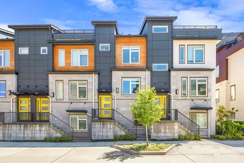 926 6th Avenue Northeast #13.2, Issaquah, WA 98029