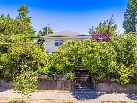 7228 6th Ave NW, Seattle, WA 98117