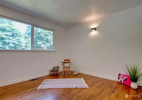 8110 E Glen Dr, Everett, WA 98203 photo 17