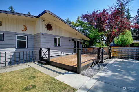8110 E Glen Dr, Everett, WA 98203 photo 35