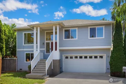 2424 122nd St SW #A, Everett, WA 98204