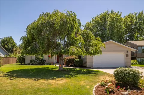 9310 SE Albert Way, Moses Lake, WA 98837