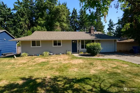 1907 191st St SW, Lynnwood, WA 98036