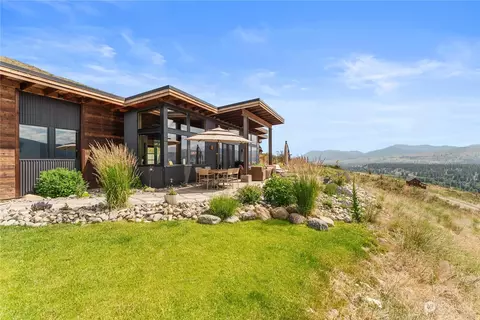 81 Little Colt Ln, Winthrop, WA 98862