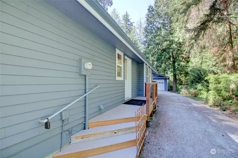 9235 Marshall Rd, Bow, WA 98232 photo 8