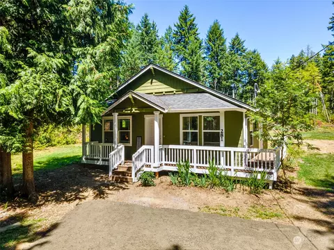 281 E Clonakilty Dr, Shelton, WA 98584