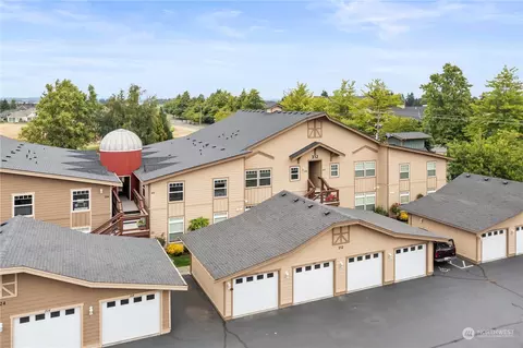 312 Homestead Blvd #201, Lynden, WA 98264