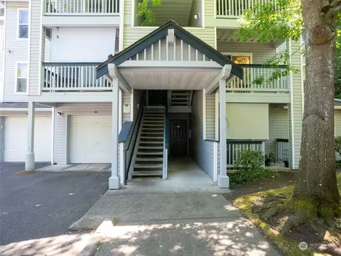 33020 10th Ave SW #T204, Federal Way, WA 98023