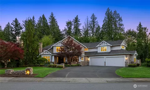 24601 NE 22nd St, Sammamish, WA 98074