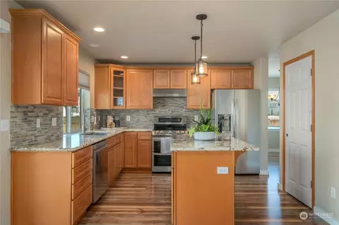 1402 Riddell Ave NE, Orting, WA 98360 photo 7