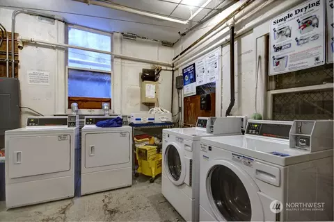 626 13th Ave E #E, Seattle, WA 98102 photo 25