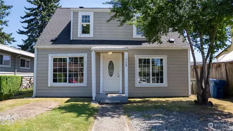 712 2nd Ave N, Kent, WA 98032