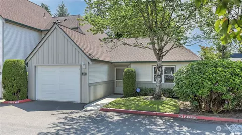 6711 S 239th Pl #A112, Kent, WA 98032