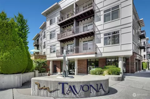 3333 Wallingford Ave NE #312, Seattle, WA 98103
