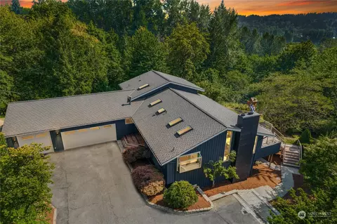 14707 NE 164th St, Woodinville, WA 98072