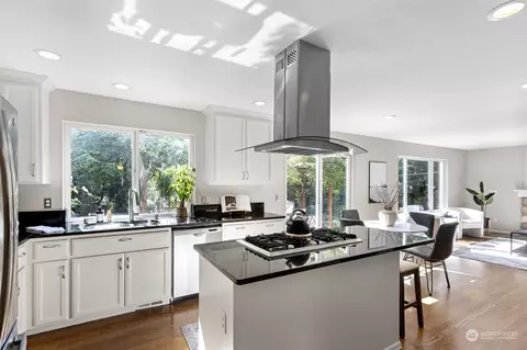 19020 28th Dr SE, Bothell, WA 98012 photo 15
