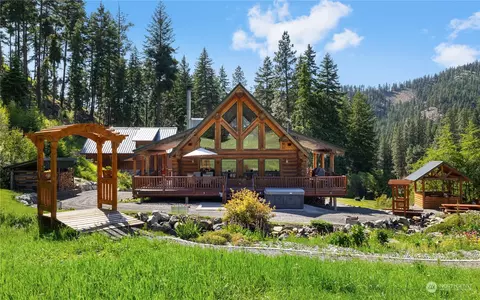 1350 Williams Creek Rd, Cle Elum, WA 98922