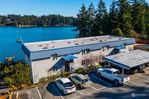 924 Shorewood Dr #D38, Bremerton, WA 98312