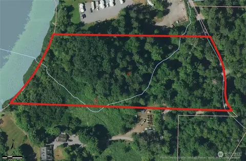 40 Templin Rd S, Roy, WA 98580