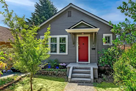 619 NW 87th St, Seattle, WA 98117