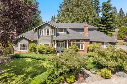 8505 192nd St SW, Edmonds, WA 98026