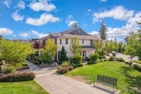 1137 NE Hickory Ln, Issaquah, WA 98029