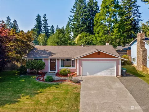 1106 SE 39th Ct, Tumwater, WA 98501