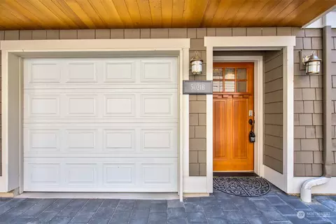 5021 40th Ave NE #B, Seattle, WA 98105