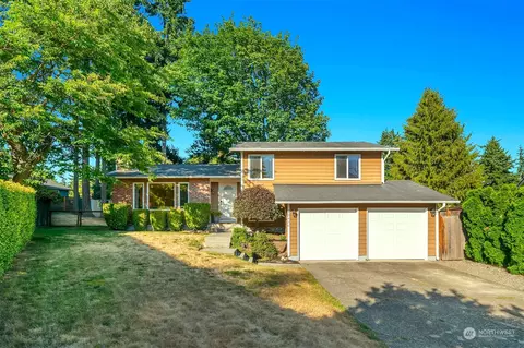 13436 90th Pl NE, Kirkland, WA 98034