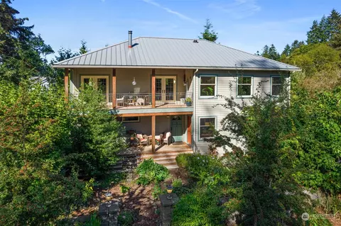 444 72nd Ave NE, Olympia, WA 98506