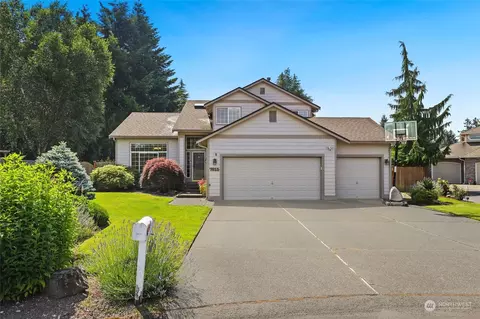 7615 98th Ave SW, Lakewood, WA 98498