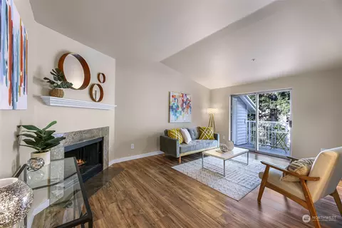 7453 Newcastle Golf Club Rd #H304, Newcastle, WA 98059