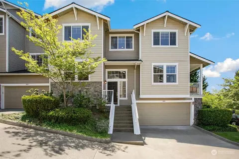 1601 NE Katsura St #804, Issaquah, WA 98029