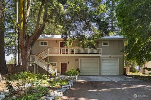 270 Hillcrest Pl, Friday Harbor, WA 98250