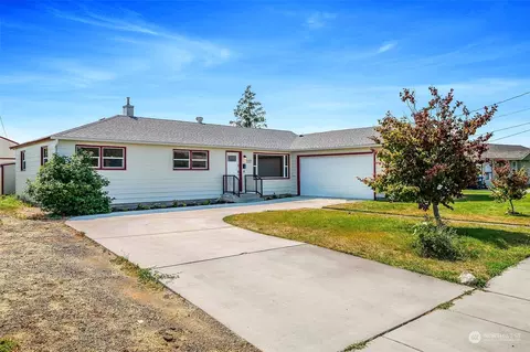 117 W Northshore Dr, Moses Lake, WA 98837