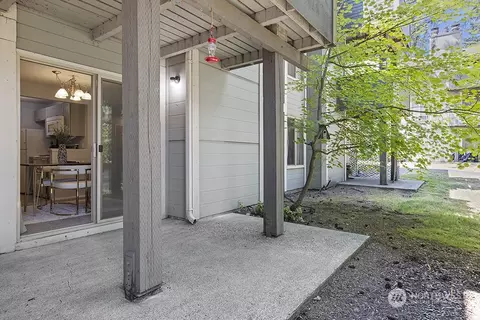 34012 1st Pl S #B, Federal Way, WA 98003