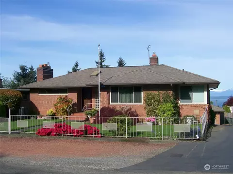 11511 4th Ave NW, Seattle, WA 98177