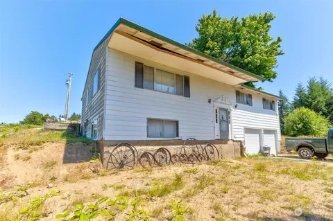 18209 NE Peg Rd, Yacolt, WA 98675