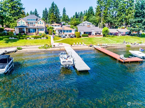 14415 SE 266th St, Kent, WA 98042