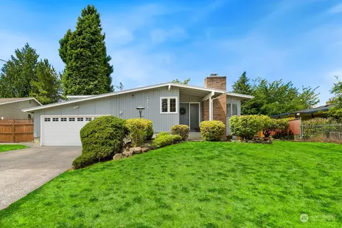 16613 126th Ave SE, Renton, WA 98058
