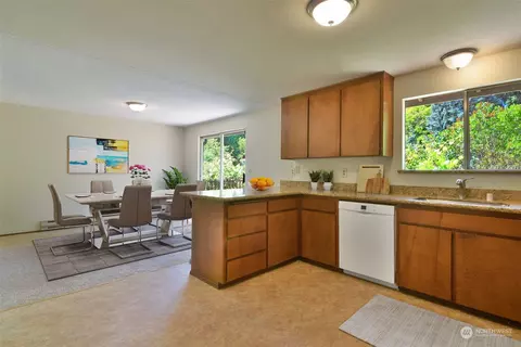 4302 Grand Ave, Everett, WA 98203 photo 9