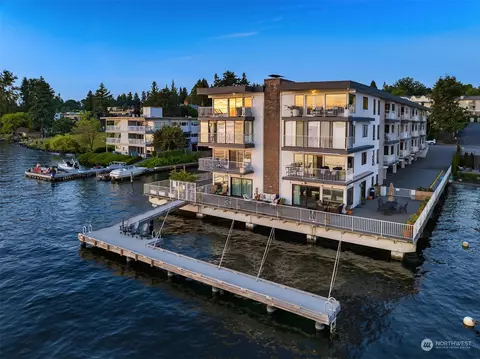 6421 Lake Washington Blvd NE #409, Kirkland, WA 98033