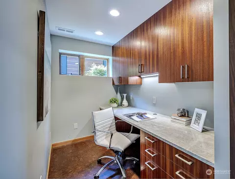 16902 Talbot Rd, Edmonds, WA 98026 photo 25