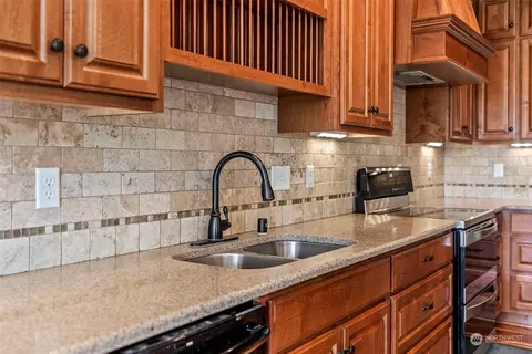 153 Broken Arrow Rd, Longview, WA 98632 photo 5