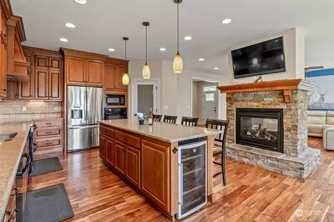153 Broken Arrow Rd, Longview, WA 98632 photo 3