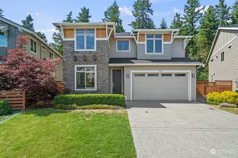 13102 176th Ave E, Bonney Lake, WA 98391