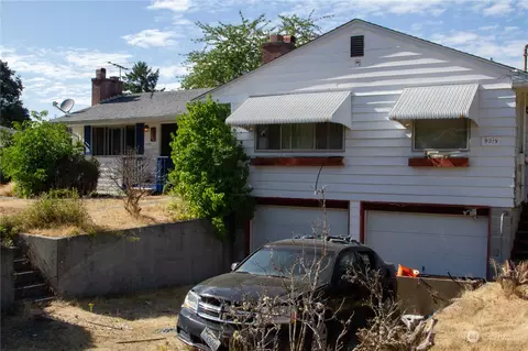 9219 Winona St SW, Lakewood, WA 98498