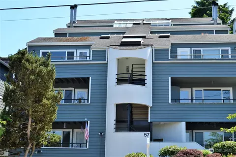 57 Etruria St #101, Seattle, WA 98109