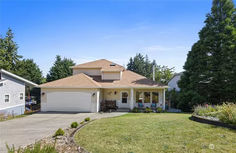 2427 W Samara Dr, Port Angeles, WA 98363