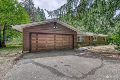 6114 36th St NW, Gig Harbor, WA 98335
